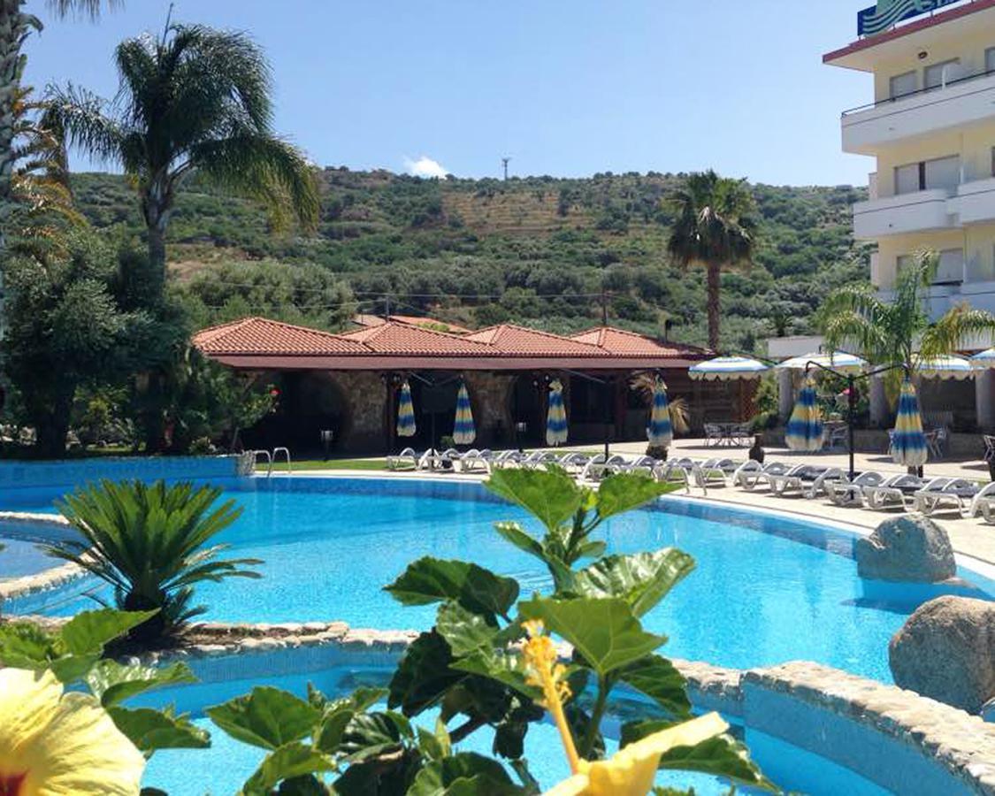 Cliffs Hotel Joppolo Exterior photo